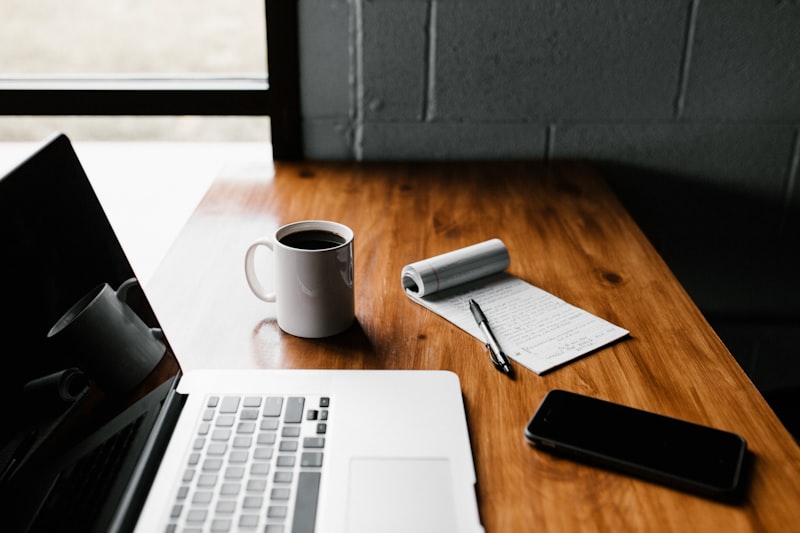 Content Management Systems (CMS)